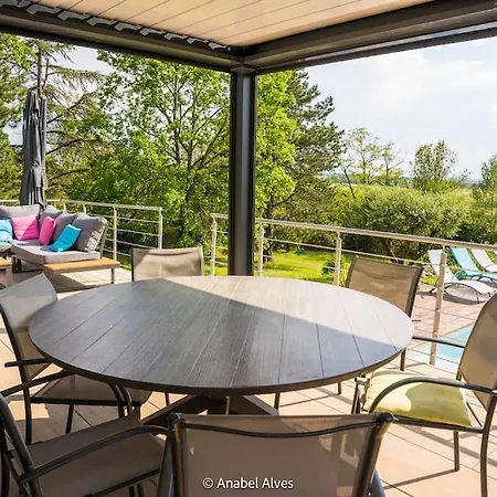 250 M2, Piscine A 10 Minutes De Toulouse Montrabe